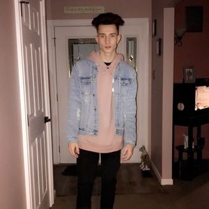 Meet your Posher, Ryan